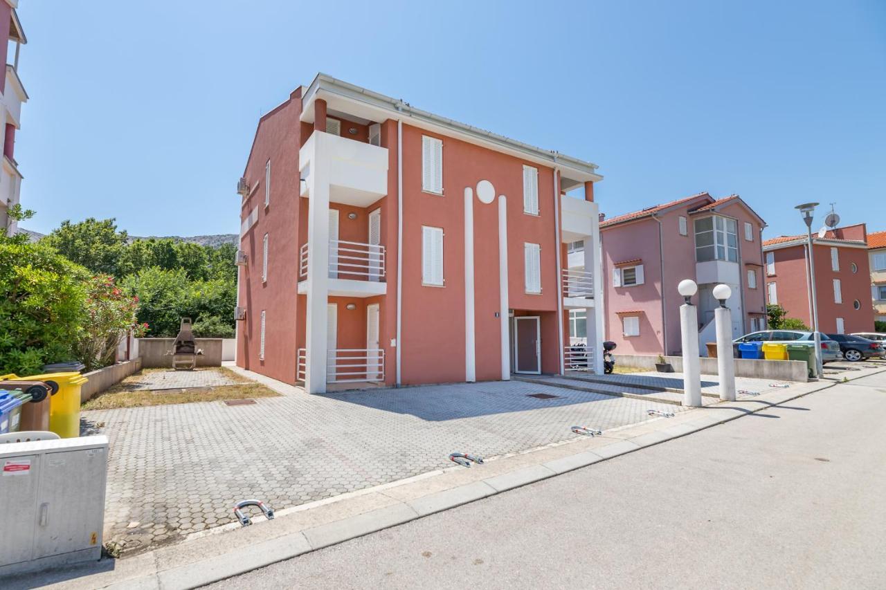 Apartments Melania & Antonia باشْكا المظهر الخارجي الصورة